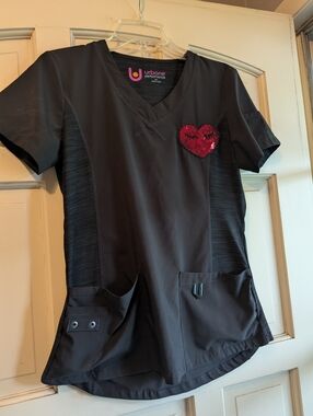 Urbane Performance Black Scrub Top with Sequin Heart